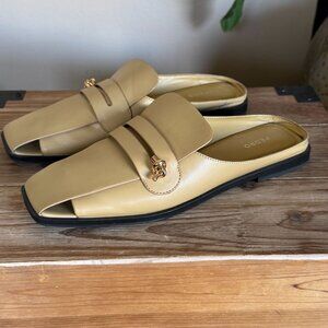 Pedro Carolyn Penny Mules Sand/Tan Vegan Leather Slip On Loafer Size 39 / US 9